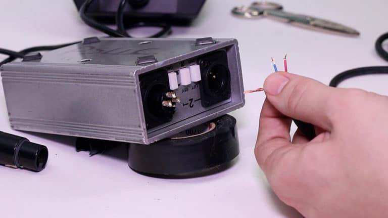 How to Make & Repair XLR Microphone Cables: DIY Tutorial – Audio University